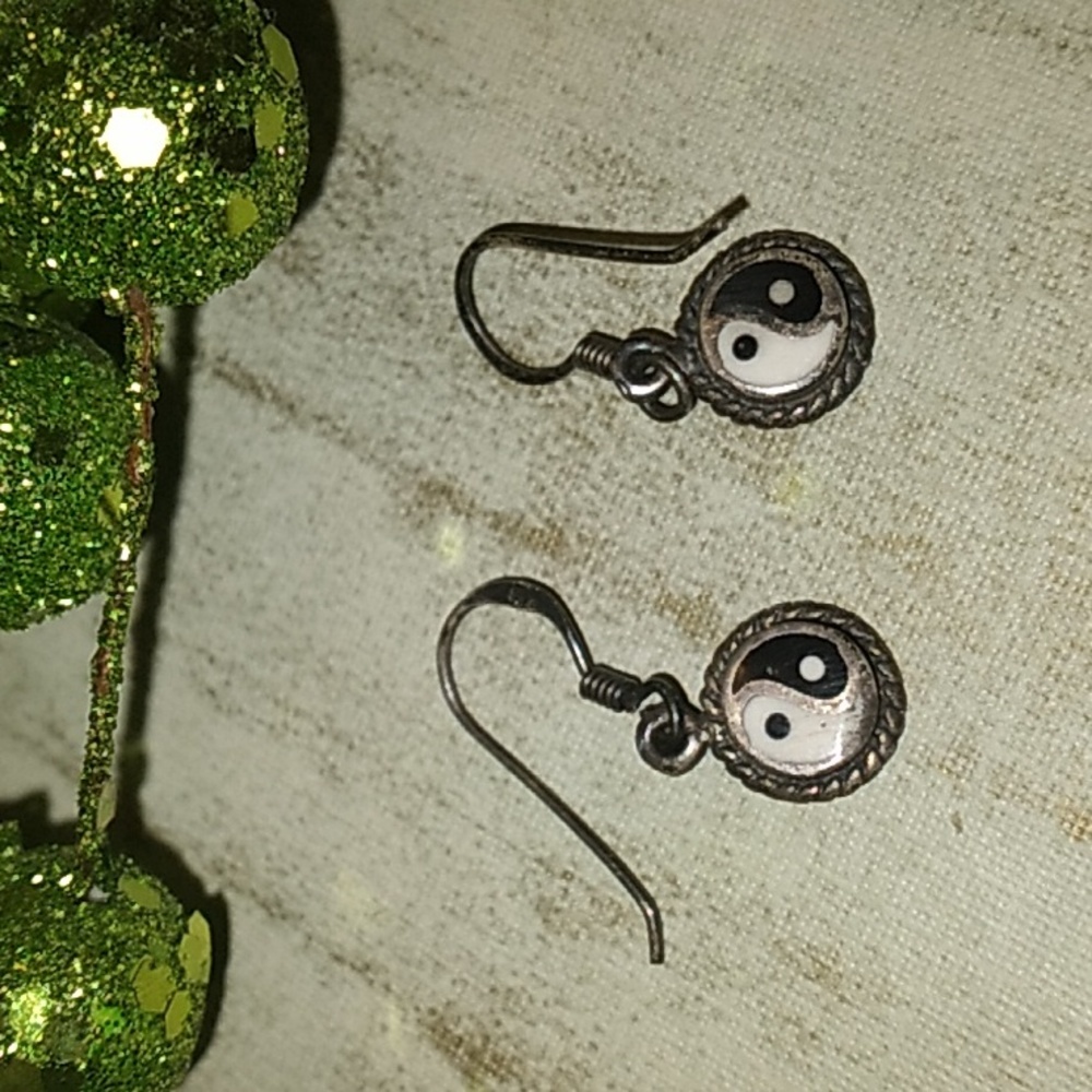 YING & YANG 925 Sterling Silver Earrings-(Vintage)
